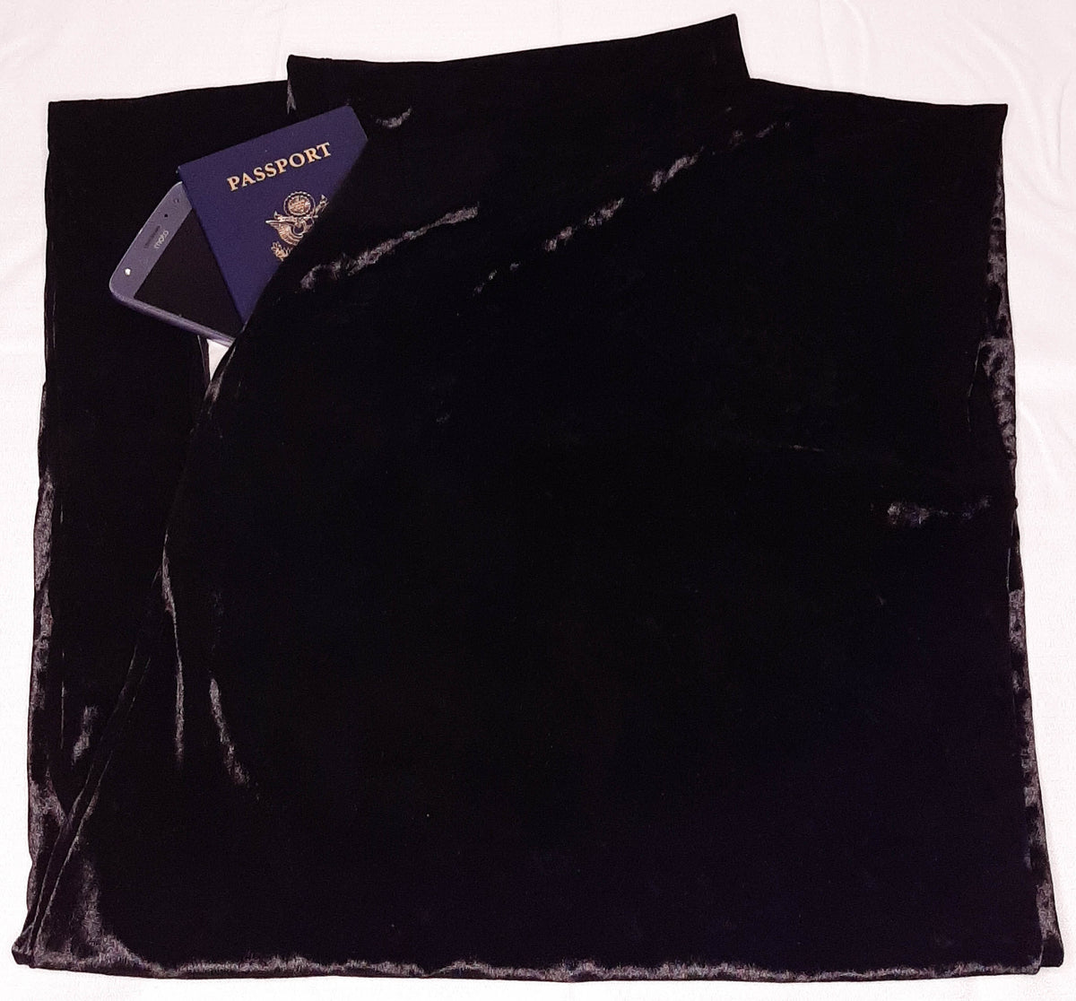 Black Velvet image 2