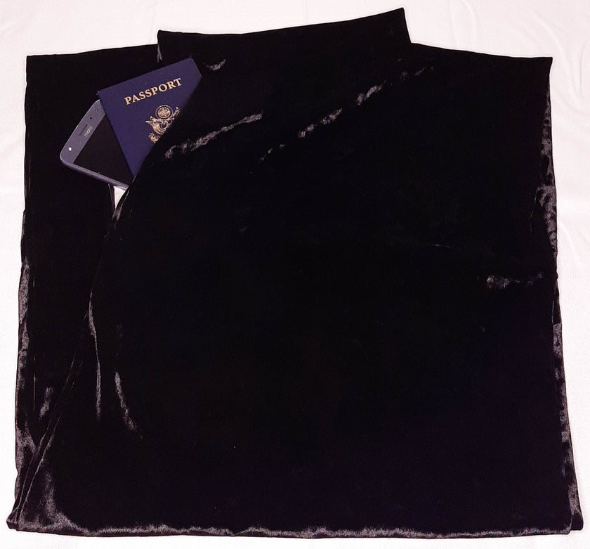 Black Velvet image 2